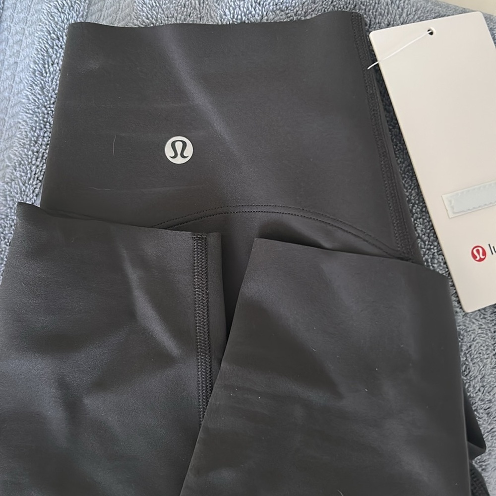 Lululemon lululemon Glow Up Super-High-Rise Tight 28"